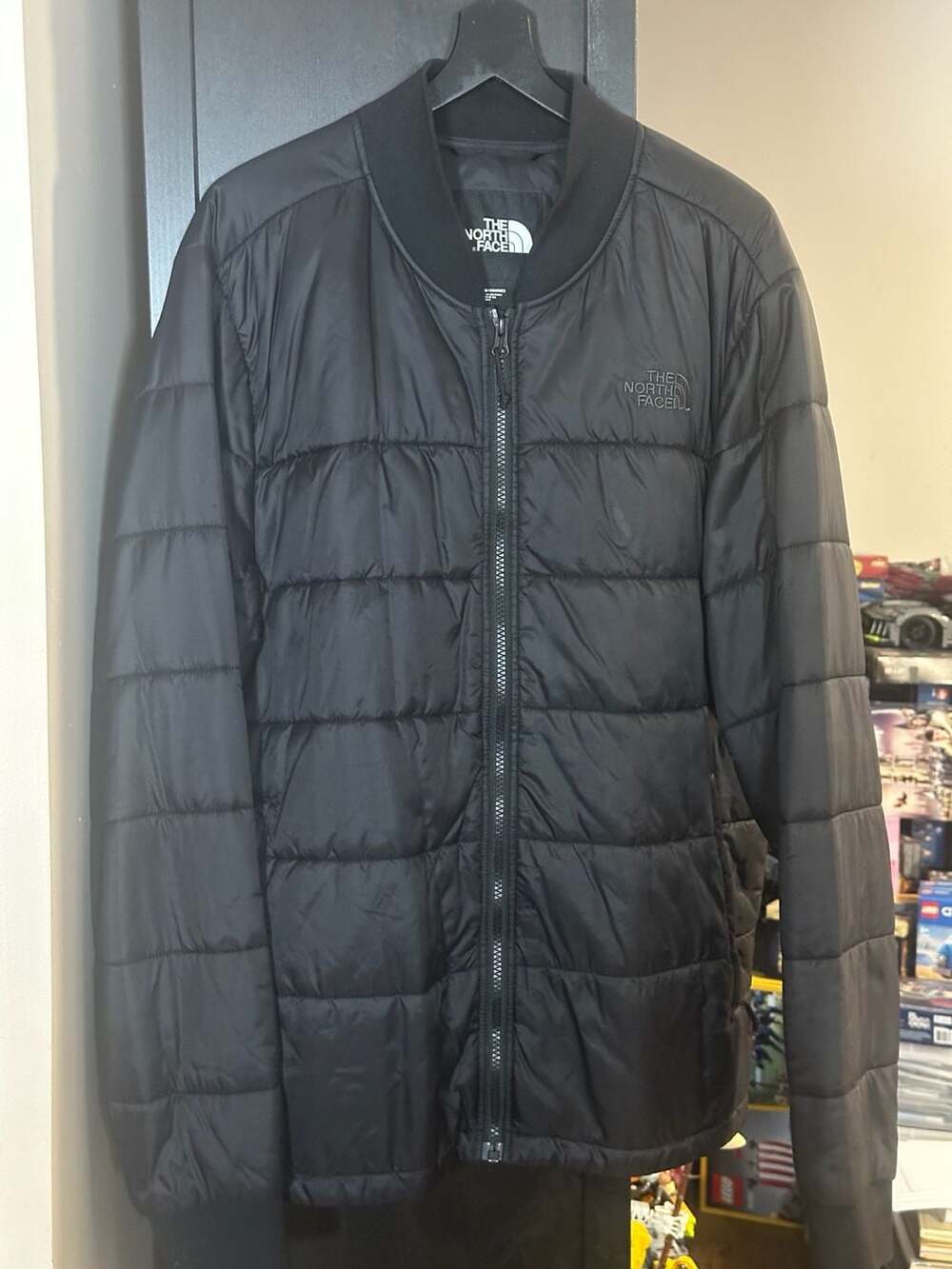 The North Face Men's Black Quilted Bomber Jacket Style NF0A4AGB Size L